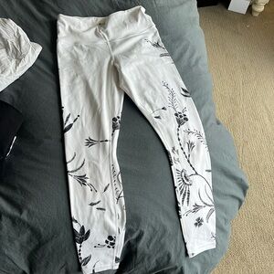 Athleta leggings- worn once